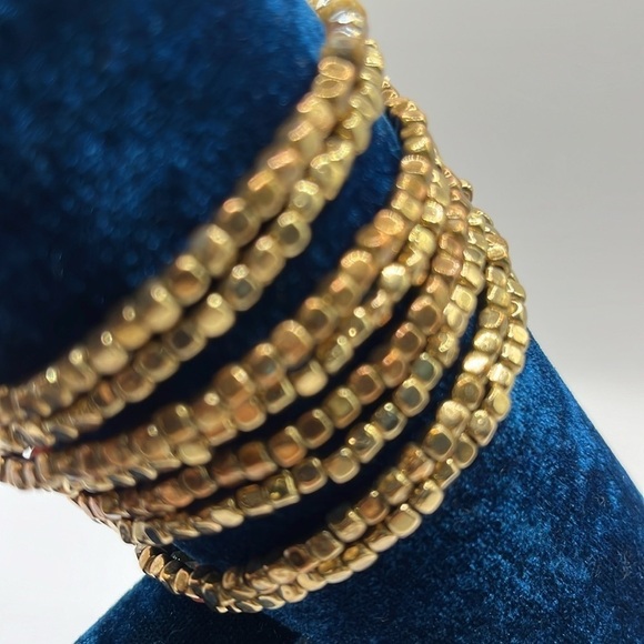 Stretch Fall Gold Jewel Tone Beaded 8 Strand Bracelet Fun Boho Trending - Picture 5 of 11